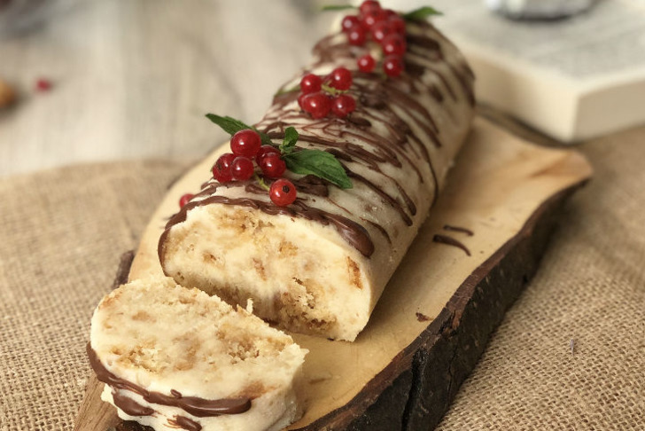 Beyaz Çikolatalı Mozaik Pasta Tarifi