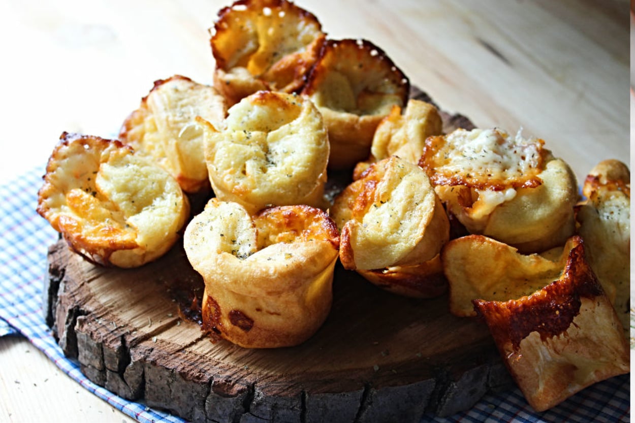 Hafta Sonu Gelsin: Kaşarlı Kahvaltılık Popover