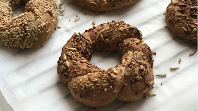 Kahvaltılarda Simit Severlere: Tam Buğdaylı Simit