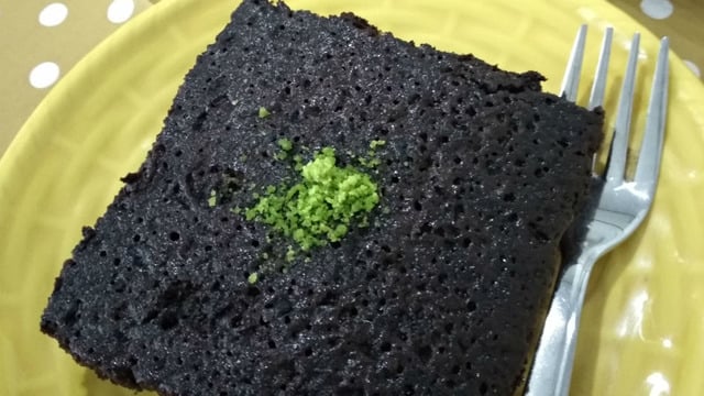 Ona Bayılacaksınız: Yumuşacık Islak Kek