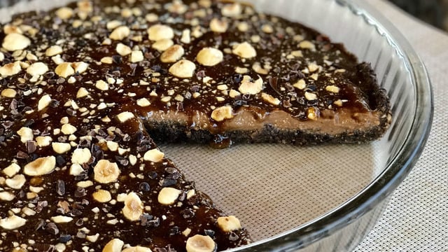 Pişmeden Hazırlanan: Glutensiz Fıstık Ezmeli Tart