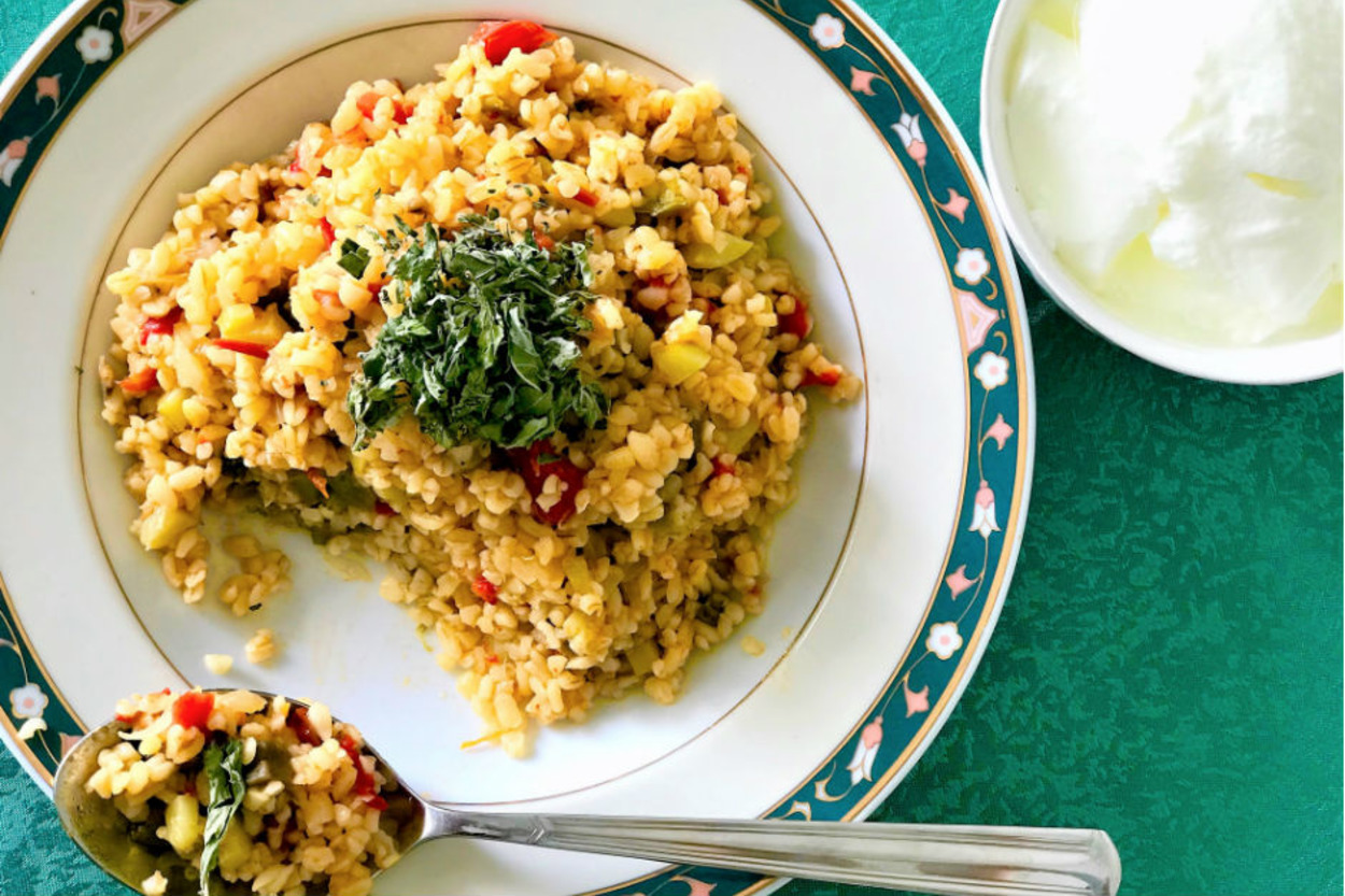 Minik Porsiyon Sağlıktır: Sebzeli Bulgur Pilavı