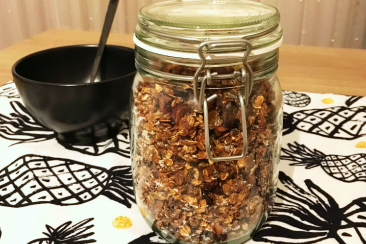 Kahvaltılık Gevrek: Pratik Granola