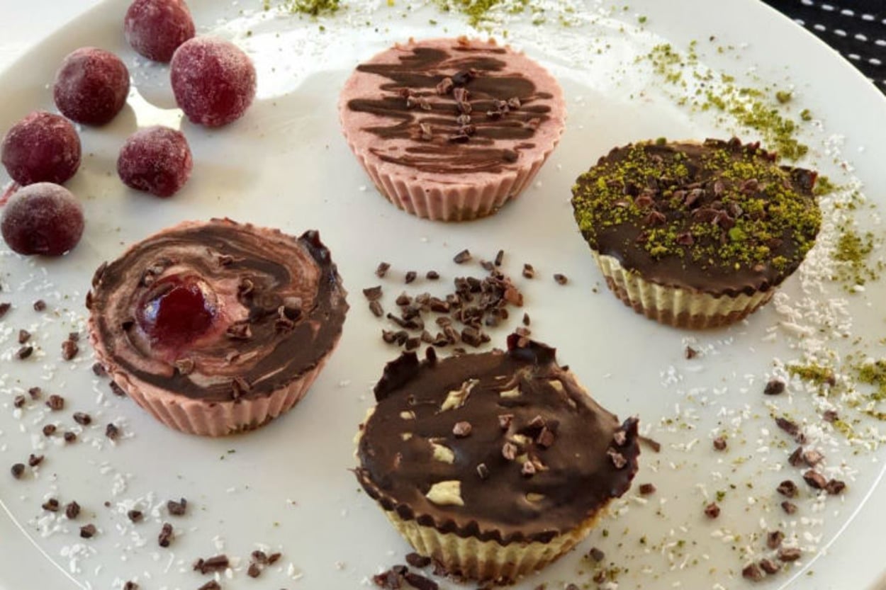 Kendi Küçük Lezzeti Büyük: Bebe Bisküvili Mini Cheesecake