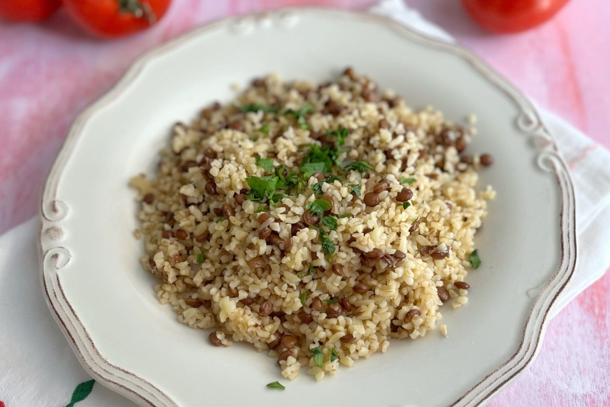 Tam Ölçülü: Yeşil Mercimekli Bulgur Pilavı