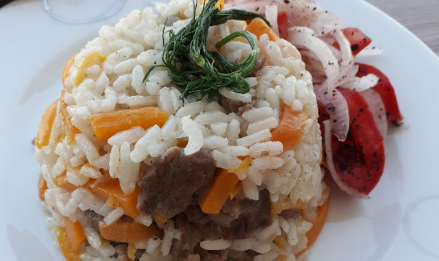 Maraş Usulü: Etli Havuçlu Pilav