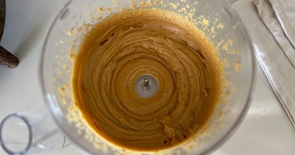 sekersiz-fistik-ezmesi-3