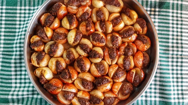 Gaziantep'ten Geliyor: Nar Ekşili Soğan Kebabı