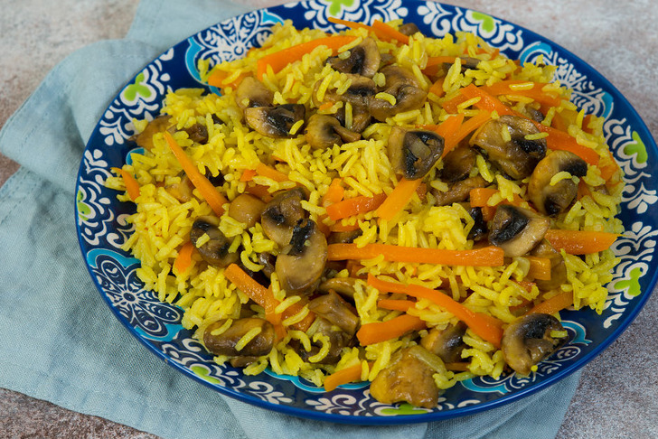 Mantarlı Havuçlu Pilav Tarifi