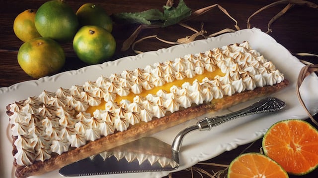 Sunumu Pek Şık: Mandalina Kremalı Mereng Tart
