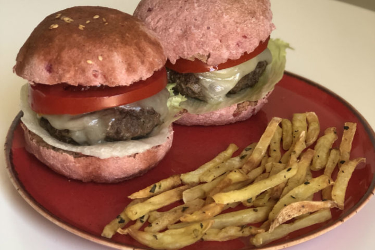 Sırrı Malzemelerde: Kırmızı Hamburger