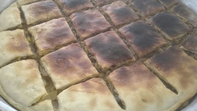 Çayın Arkadaşı: Patatesli Börek