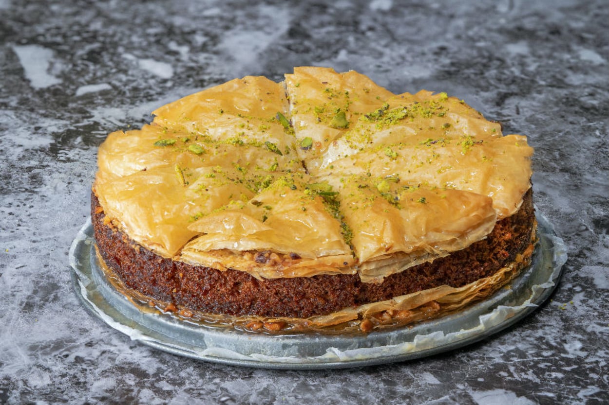 Yufkanın En Tatlı Hali: Baklava Kek