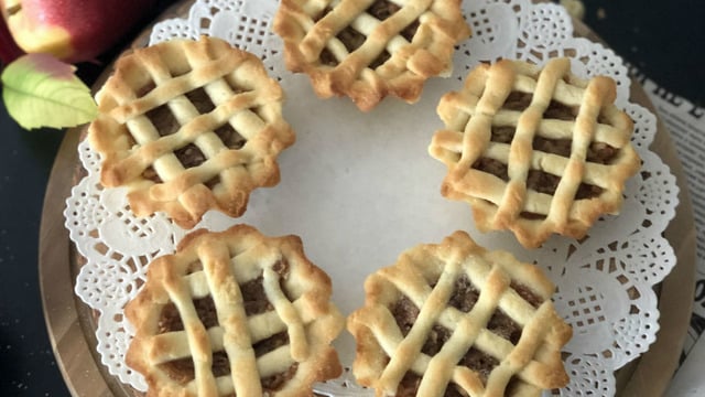 Çaya Çok Yakışır: Elmalı Minik Turtalar