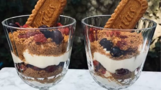Tatlı Krizlerinde Hemen Hazır: Bardakta Pratik Tatlı