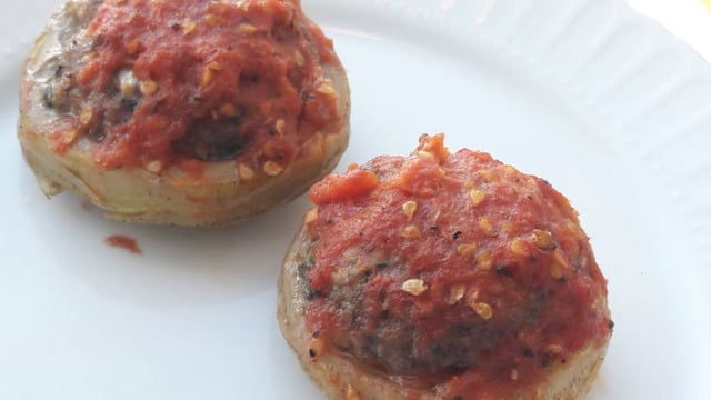Favoriniz Olacak: Domates Soslu Köfteli Enginar