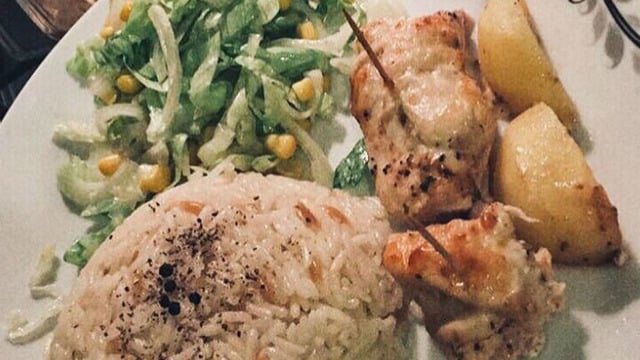 Sürekli İstenecek Lezzet: Ispanaklı Tavuk Sarma
