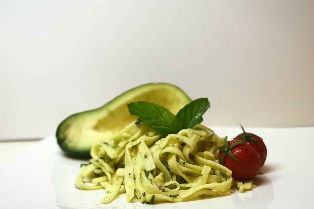 Pesto Sos da Neymiş: Avokado Soslu Makarna