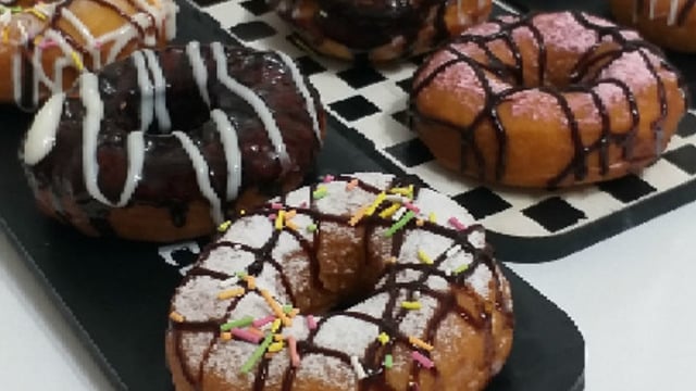 Dışarıda Yediklerinizden Daha Güzel: Ev Yapımı Donut