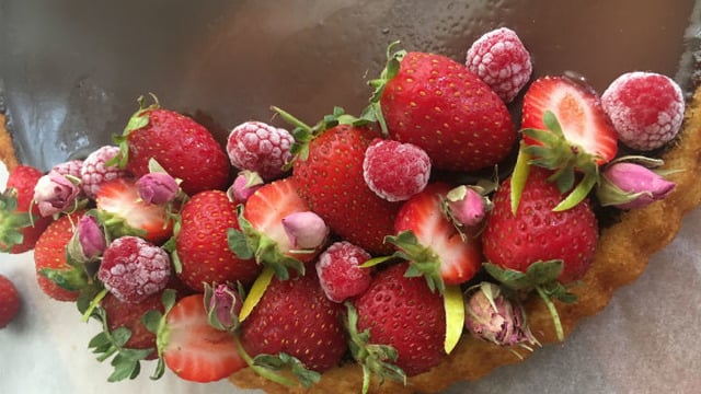Pek Havalı: Tart Pasta