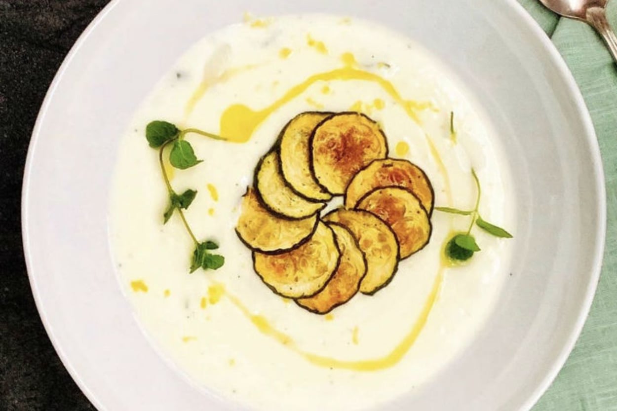 Sofraya Enfes Başlangıç: Soğuk Kabak Çorbası