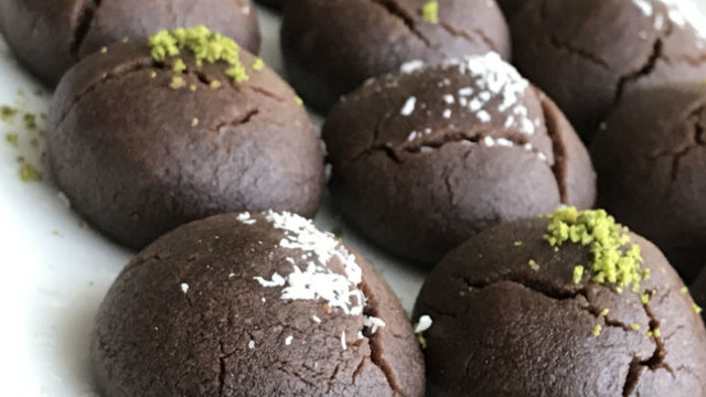 Yedikçe Yediren: Kolay Brownie Kurabiye