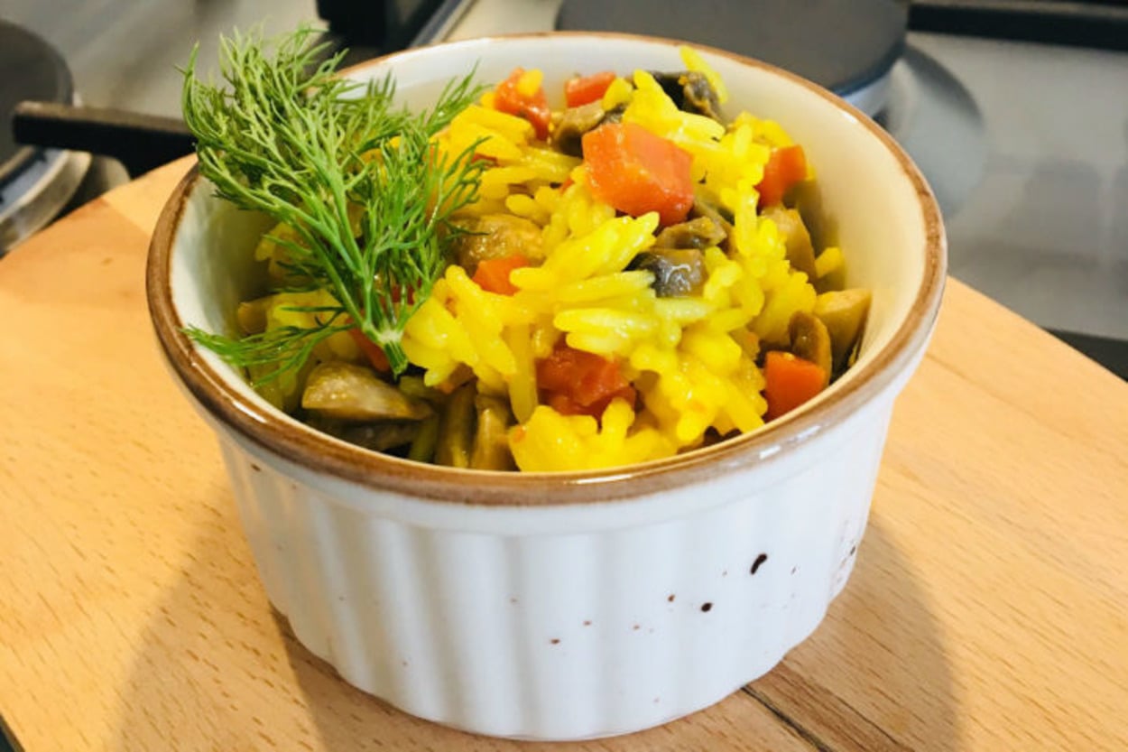 Tadı Kalpleri Çalacak: Zerdeçallı Basmati Pilavı