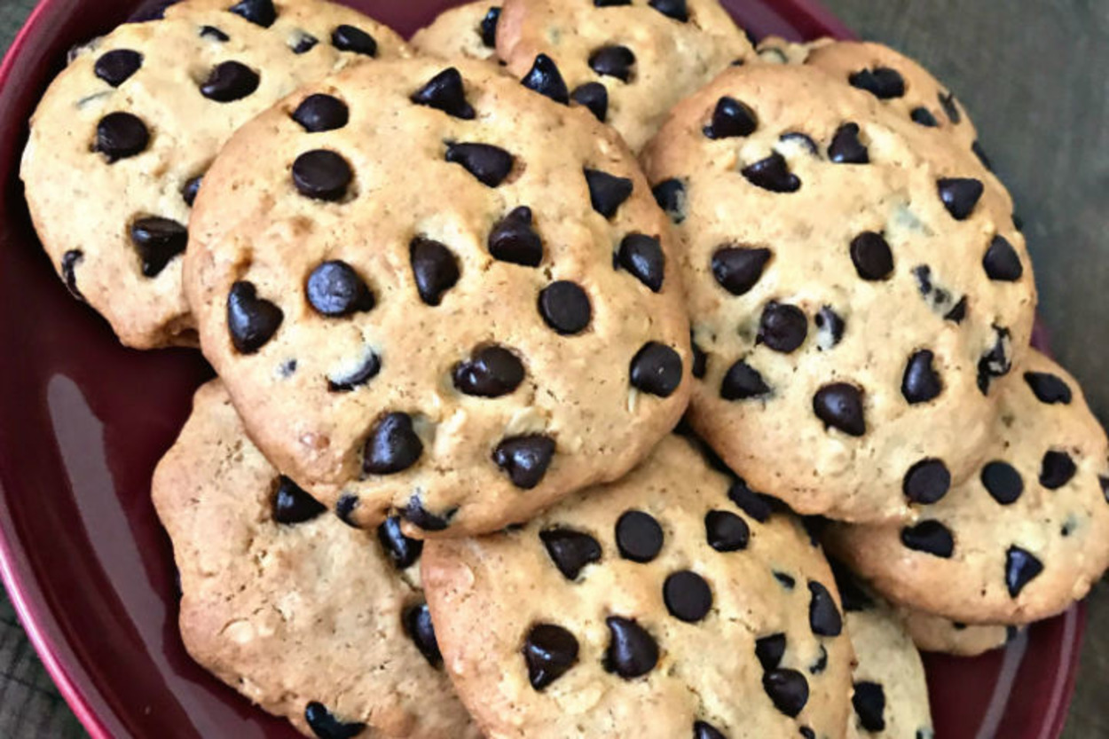 Yanına Çay Ya da Kahve: Yulaflı ve Cevizli Cookie