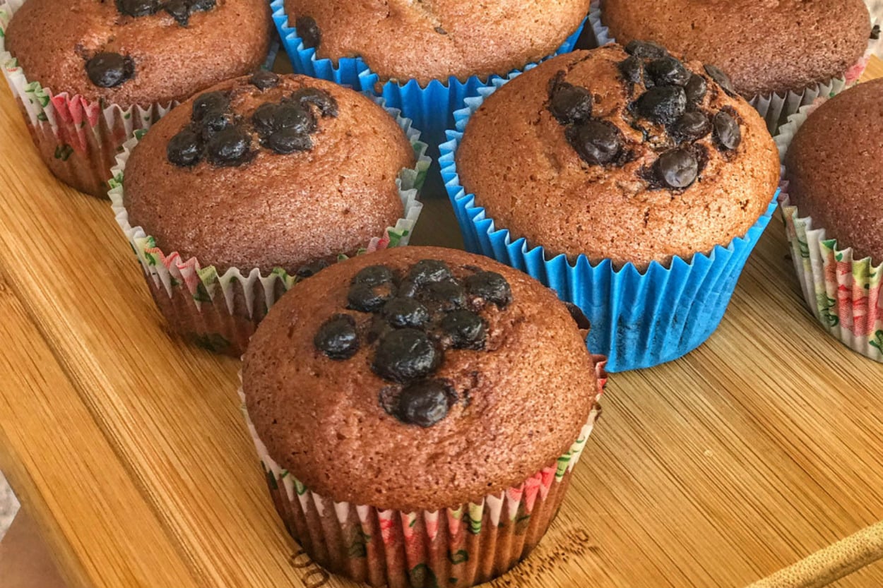 Çay Saatlerinizi Lezzetlendirmeye Hazır: Damla Çikolatalı Cupcake
