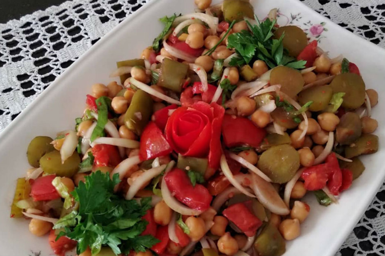 Doyurucu Lezzet: Nohut Salatası