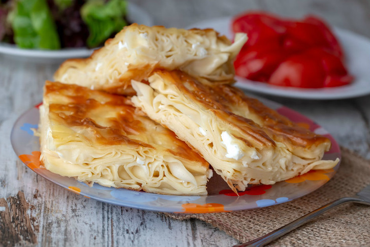 Tavada Yalancı Su Böreği Tarifi