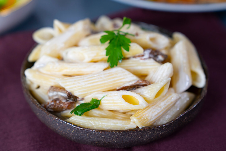 Kremalı Mantarlı Makarna Tarifi