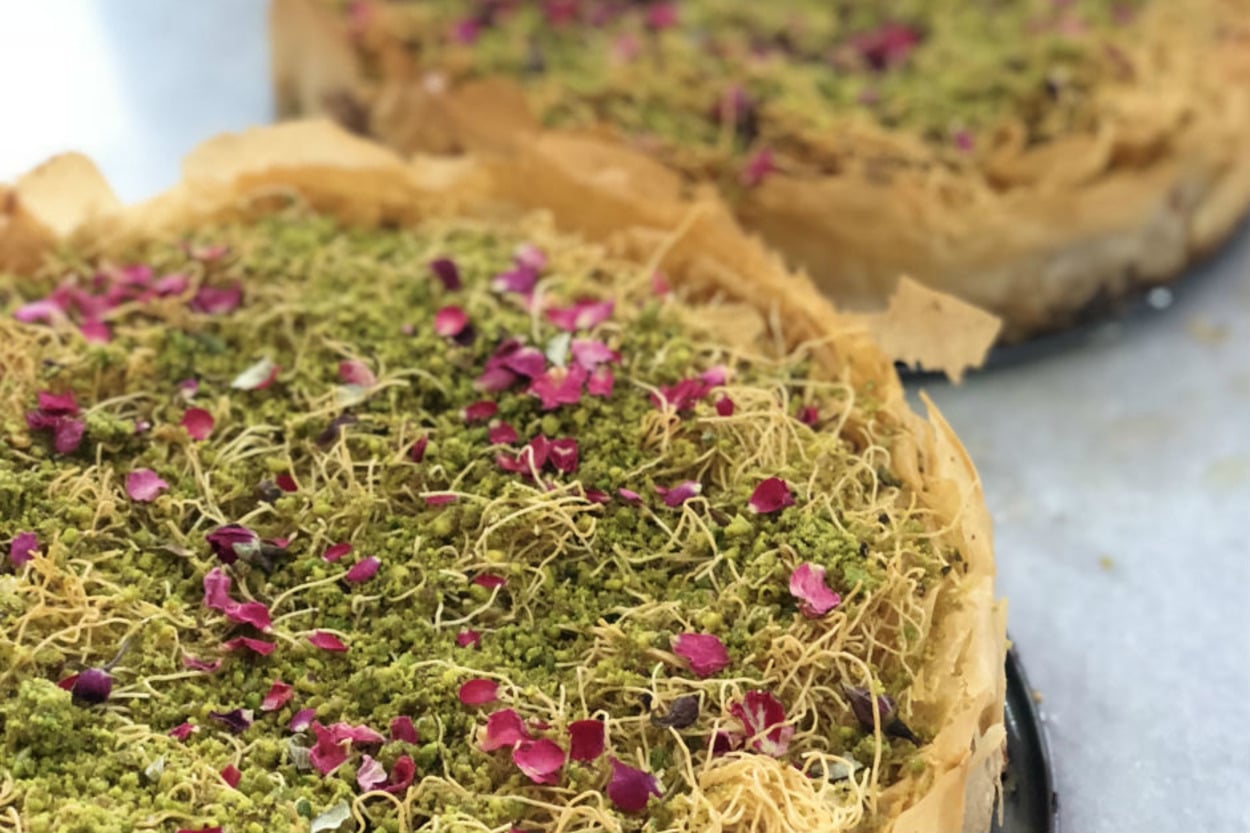 Çok Başka Bir Tatlı: Baklava Cheesecake