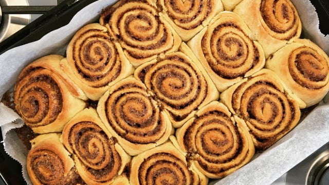 Esmer Şekerli: Tarçınlı Çörek