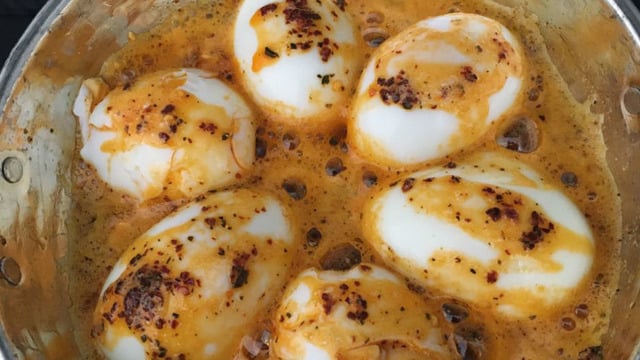 Kahvaltının Yıldızı: Tereyağında Kızarmış Yumurta