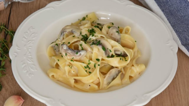 Bir İtalyan Güzeli: Fettuccine Alfredo