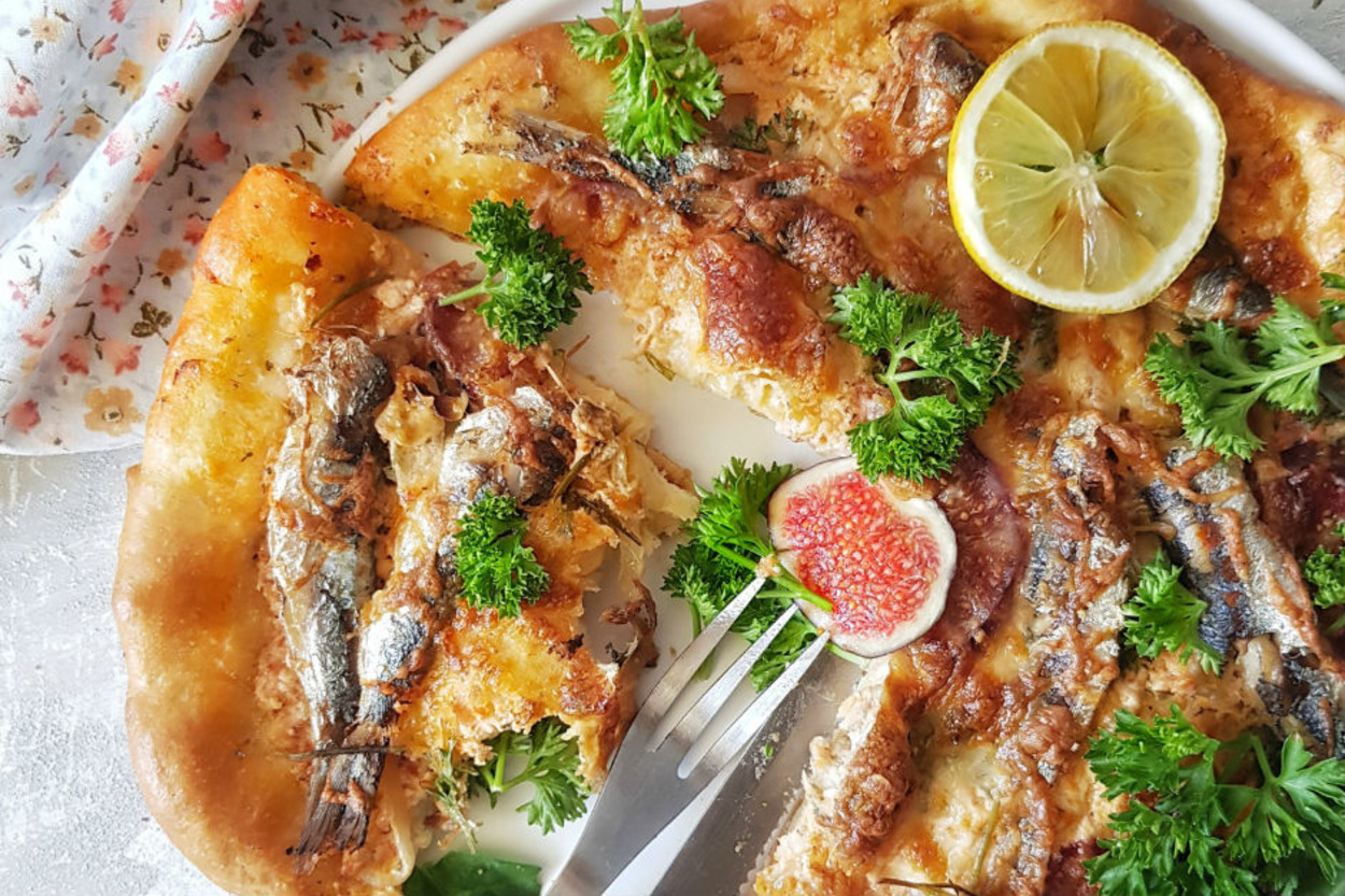 Neden Olmasın: İncirli ve Sardalyalı Pizza