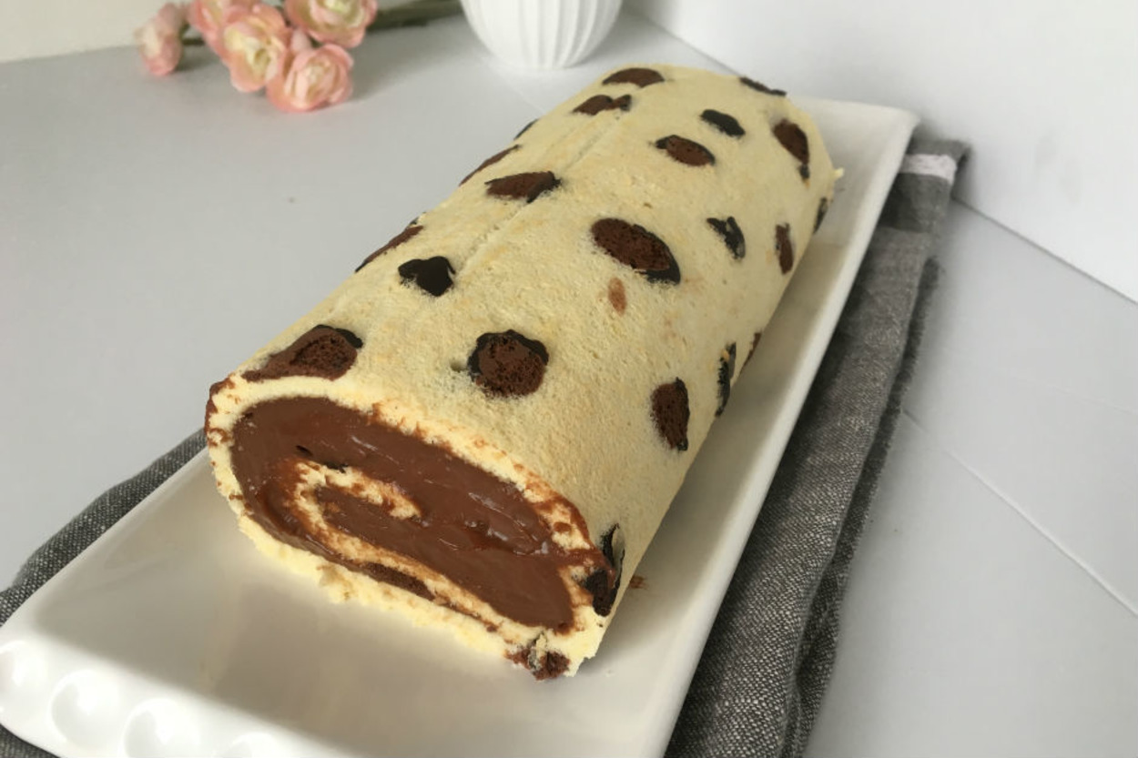 Yapması da Yemesi de Keyifli: Benekli Rulo Pasta