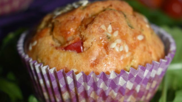 Hızlıca Hazırlanan: Rokalı Tuzlu Muffin