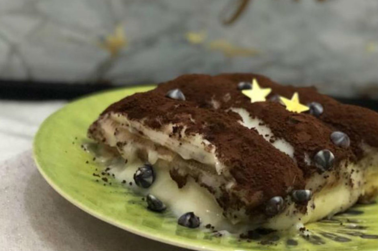 Kahvenin Yanına: Tiramisu