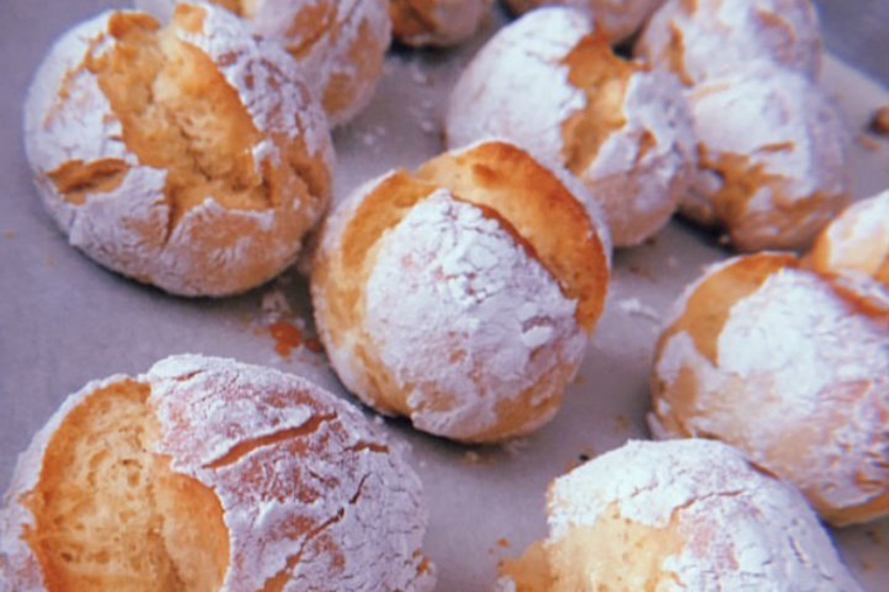 Mis Gibi Kokar: Limonlu Çatlak Kurabiye