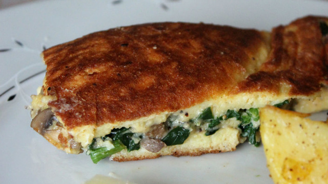 Börek Gibi: Ispanaklı & Mantarlı Mısır Unlu Omlet