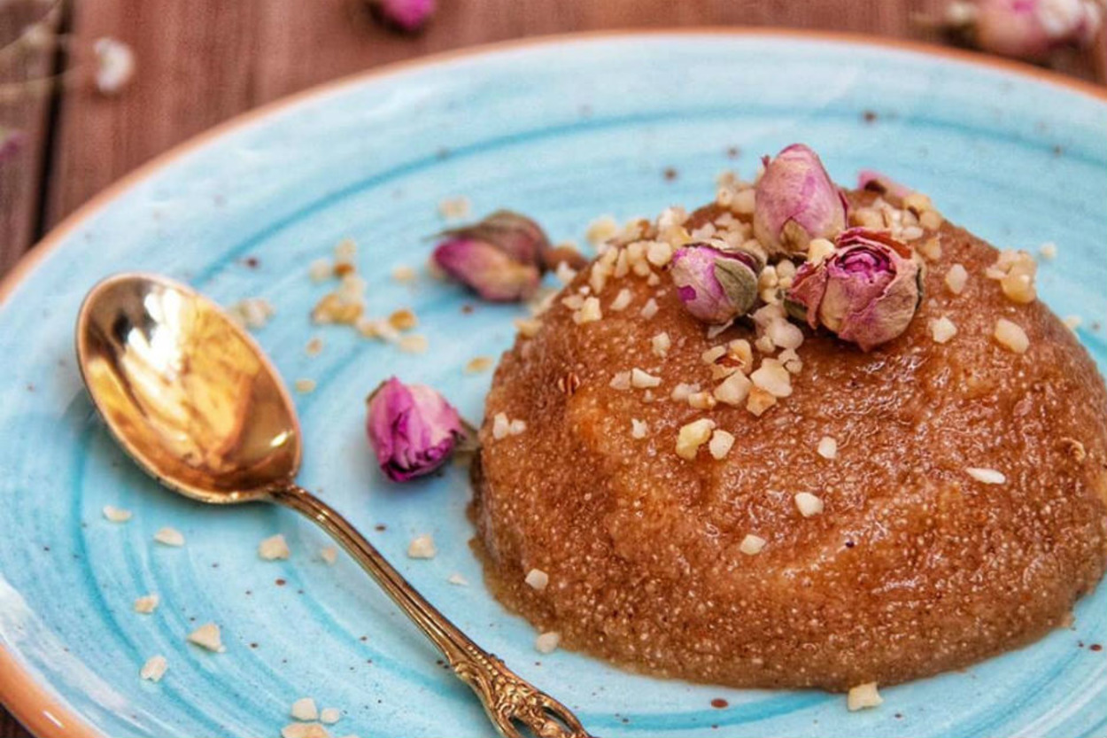 En Güzel Tatlı: Tam Kıvamında İrmik Helvası