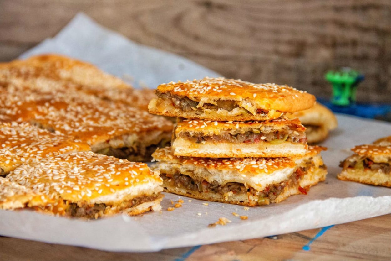 Tadı Damakta Kalır: Patlıcanlı Basma Börek