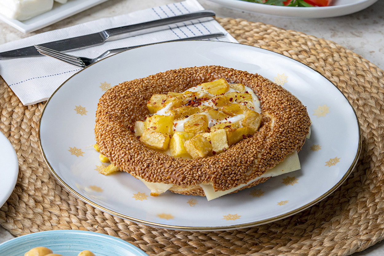 Tek Tabakta Kahvaltı: Simit Yuvası