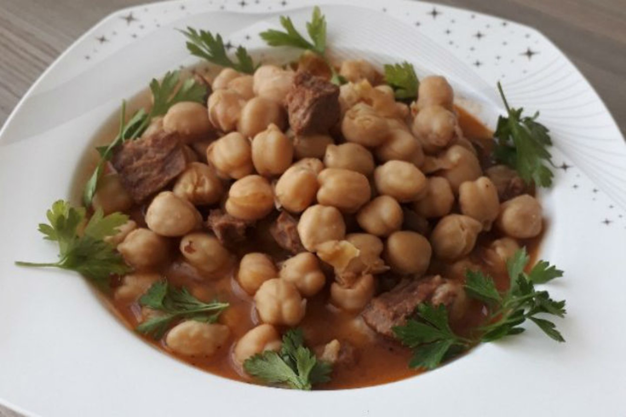 Vazgeçilmezlerden: Etli Nohut