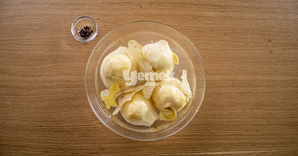 firin-posetinde-ayva-tatlisi-1