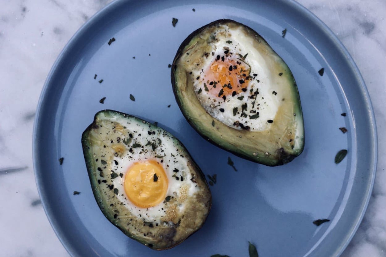 İçi Dolu: Avokado Yumurta