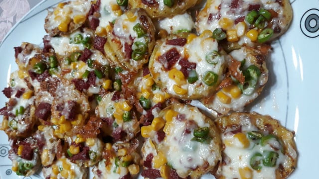 Doyurur: Patates Yatağında Kahvaltılık Pizza