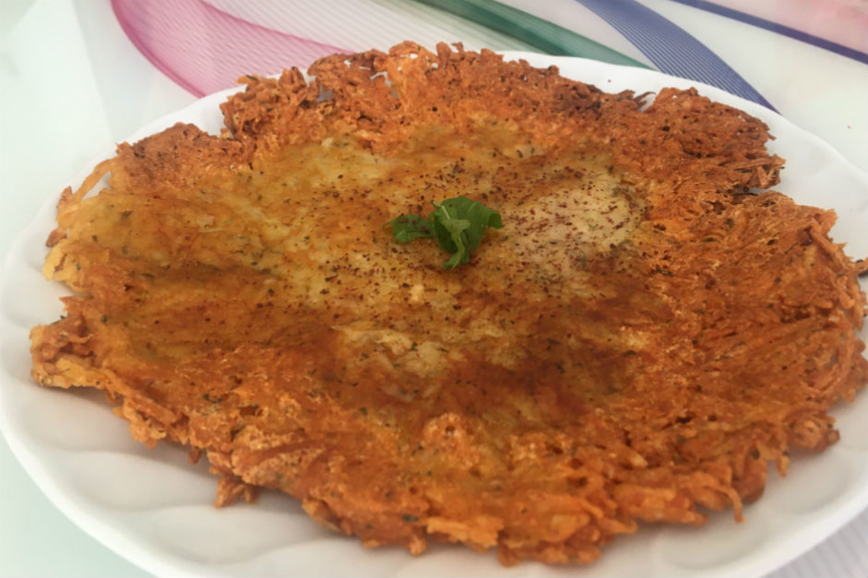 Böyle de Olur: Patatesli Yumurtasız Omlet